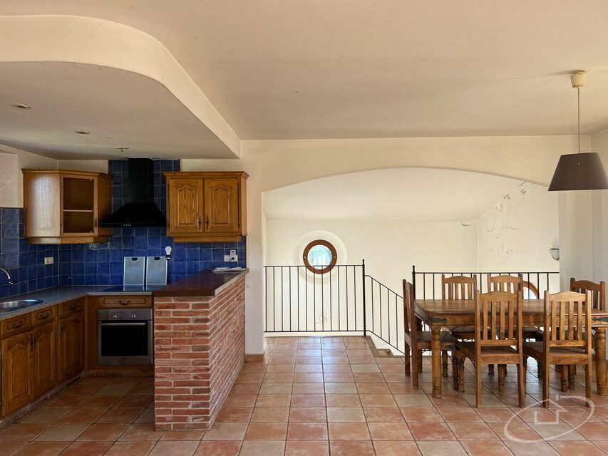 exclusive Detached house located in the urbanization of Púbol.
