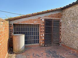 CASA AL BAIX EMPORDÀ PER A REHABILITAR A TOR