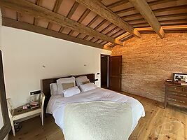 Magnifique ferme à Esclanya, proche de tous les services et entourée par la nature.