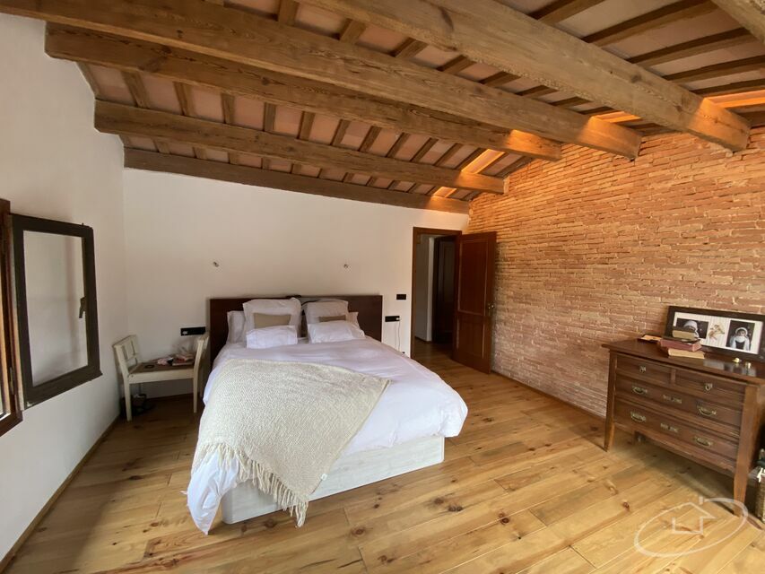 Magnifique ferme à Esclanya, proche de tous les services et entourée par la nature.