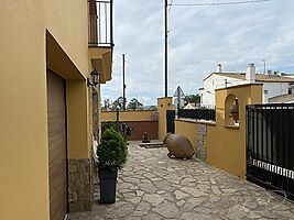 Casa unifamiliar con patio y piscina en Calella de Palafrugell